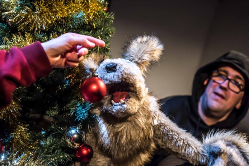 http://A%20photo%20of%20Christmas%20with%20the%20Cratchits