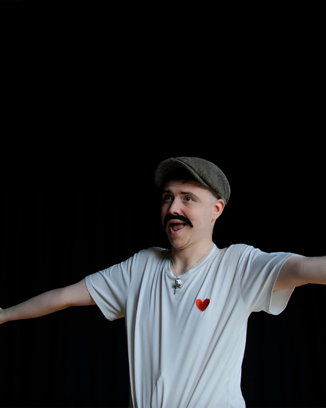  http://A%20photo%20of%20Ensemble%20Artist,%20Callum%20Rose